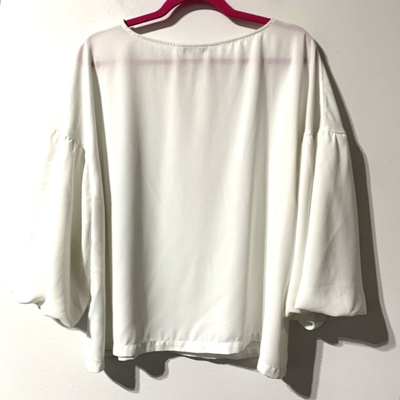 Elizabeth and James Blouse Balloon Bell Sleeve Top Women's Size XXL 2XL White - Picture 7 of 8